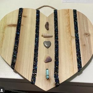 heart crystal grid